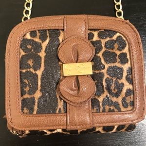 Jessica Simpson cheetah shoulder bag